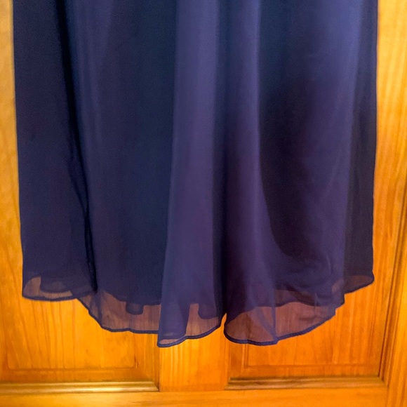 David’s Bridal chiffon marine bridesmaids as 4 - Picture 5 of 8